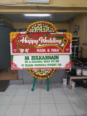 Papan Bunga di Cempaka Putih Timur